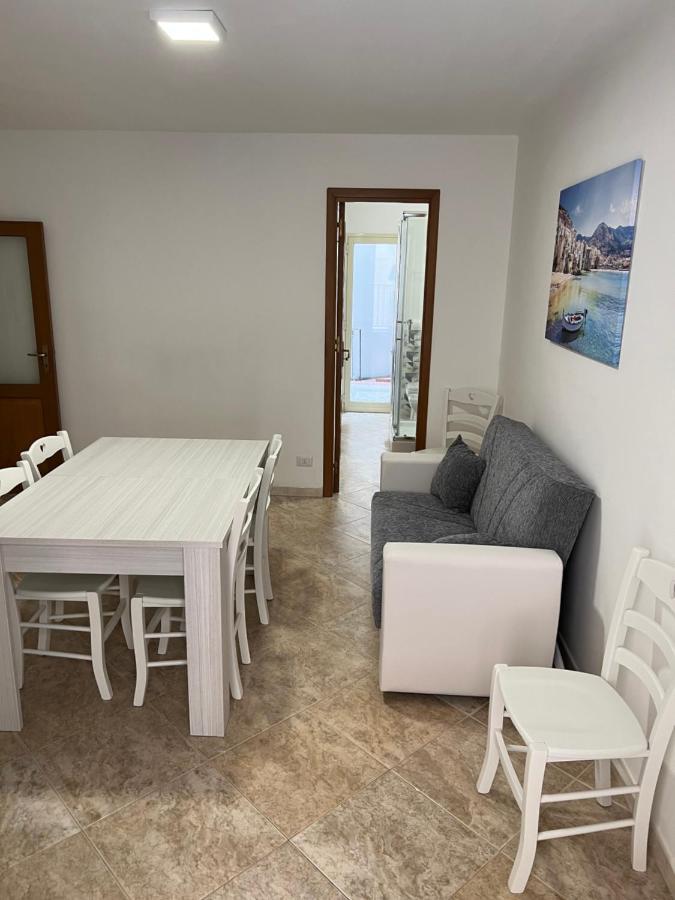John'S House Apartment Чефалу Екстериор снимка